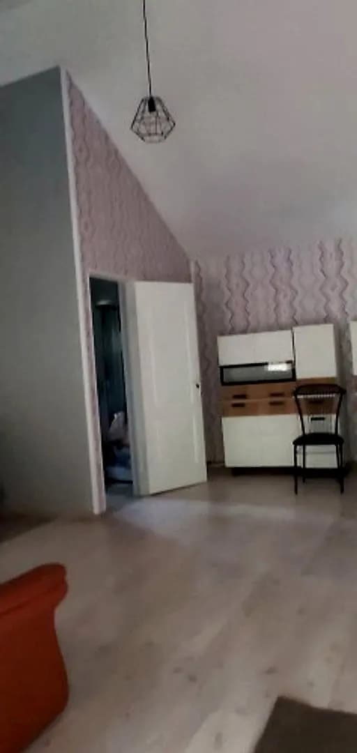 Pārdod zemi Lielupes krastā ar divām jaunām mājiņām - vasarnīcu 50m2 un viesu namiņu — vēl bildes