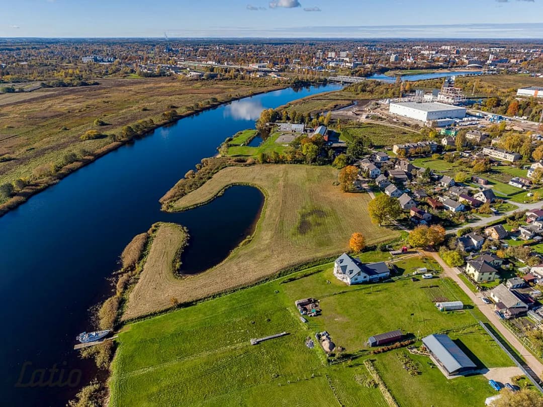LIELUPES KRASTĀ JELGAVĀ - pārdošanā pēdējais zemes gabals. 
Unikāla iespēja iegādāties — bilde 2