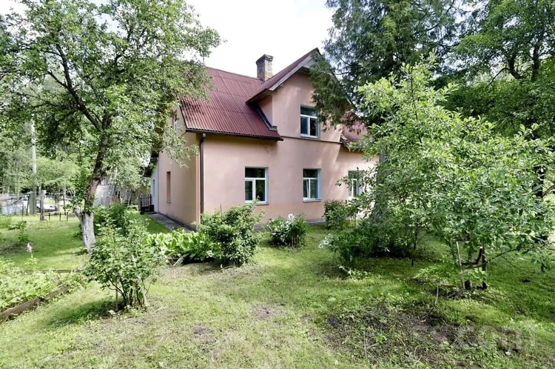 Māja — Frišas