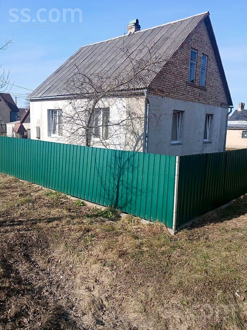 Māja — Pieneņu iela 22 — vēl bildes
