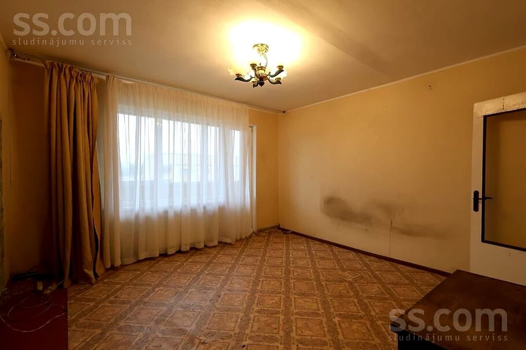 Divistabu dzīvoklis — Celtnieku iela 40 — bilde 3