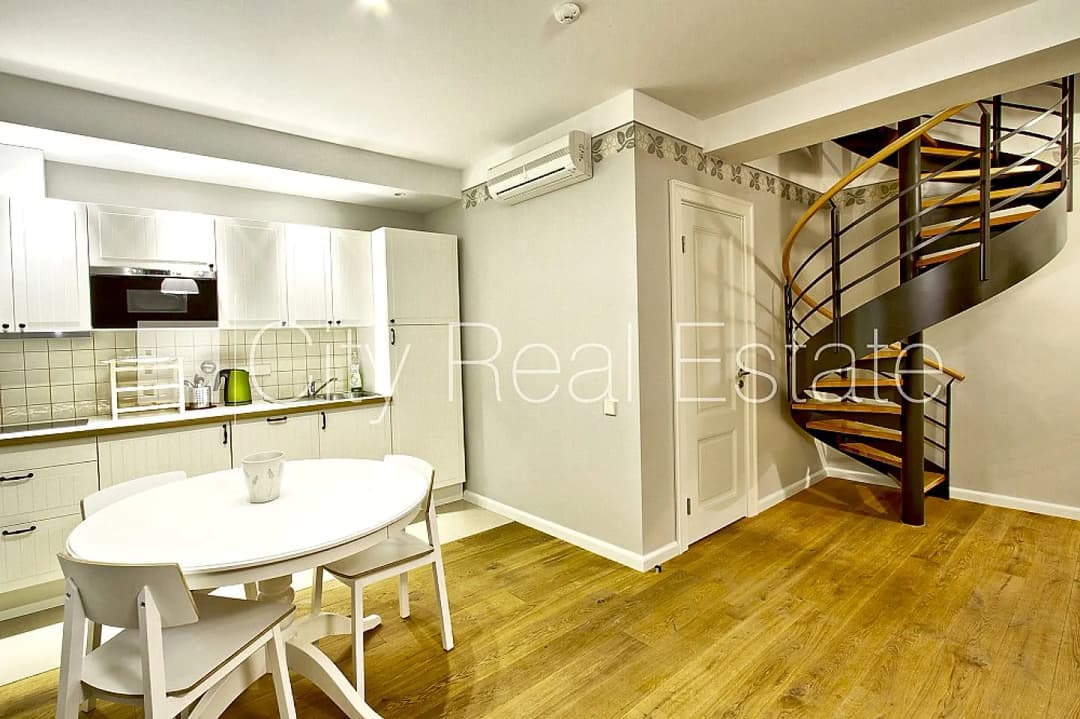 Projekts - Semarah Apartamenti, renovēta māja, viena istaba izolēta, studio tipa, virtuve