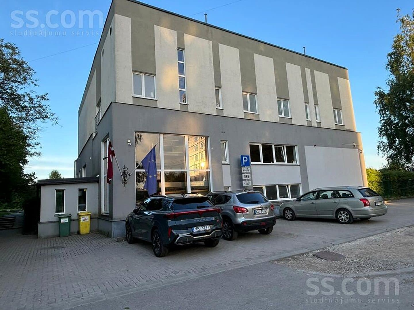 Vienistabas dzīvoklis — Eizenšteina 49a