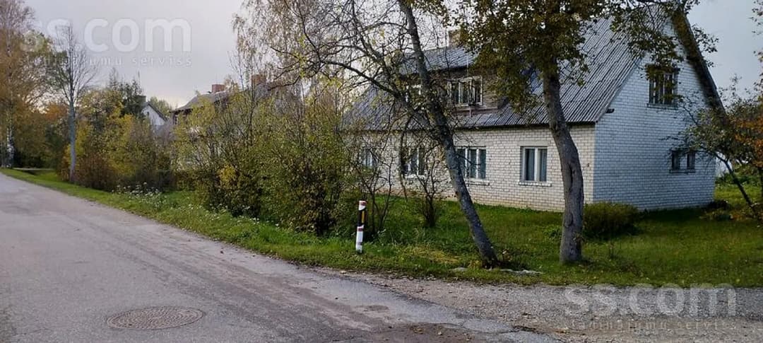 Divistabu dzīvoklis — Liepu 7