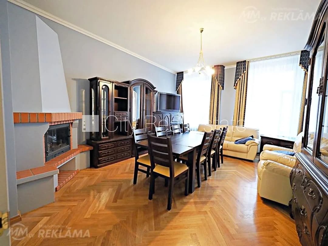 Dzīvoklis Rīgā, Centrā, 137 м², 4 ist., 4 stāvs