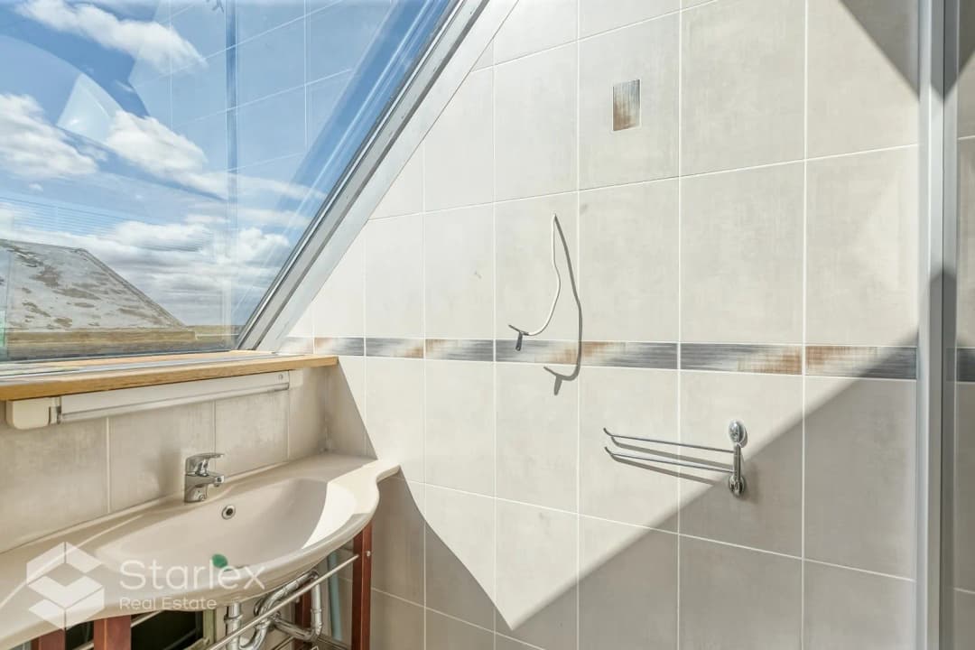 Bauskas iela 58a, Torņakalns, Rīga — vēl bildes