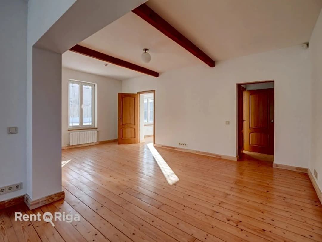 Pārdod vienstāvu māju ar zemi Jūrmalas sirdī, Majoros. + Mājas platība; + Zemes gabala — bilde 3