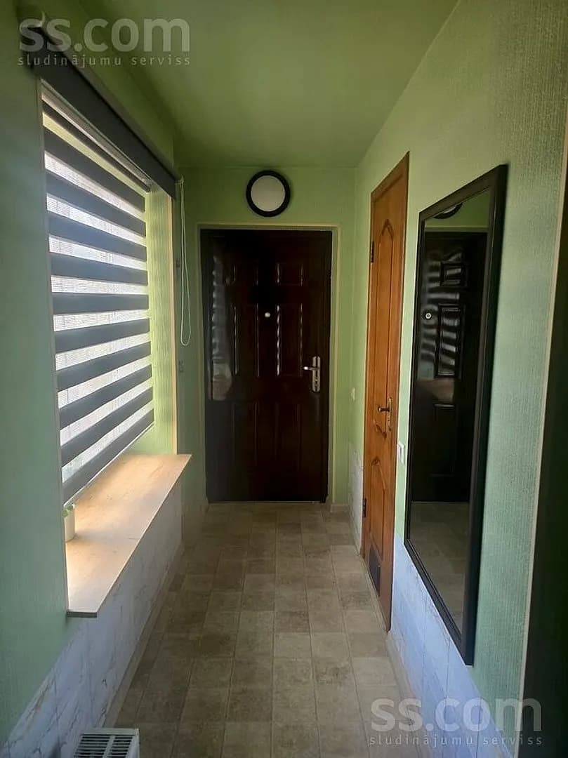 Trīsistabu dzīvoklis — Lāčplēša 38 — vēl bildes