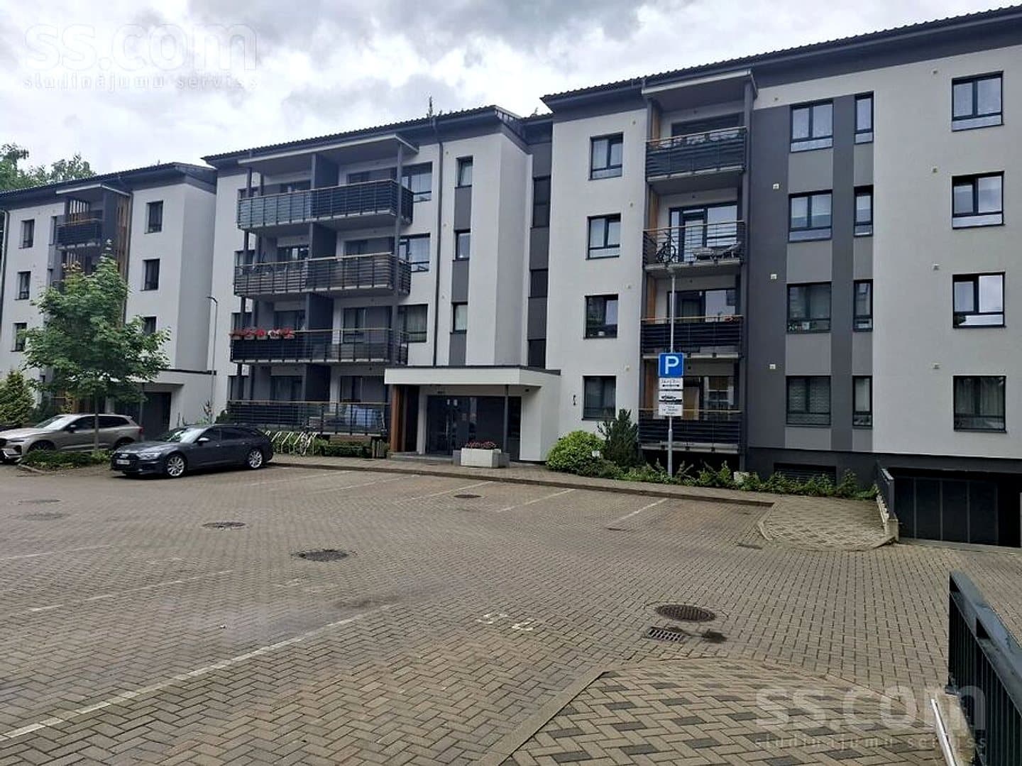 Vienistabas dzīvoklis — Anniņmuižas bulvāris 21a