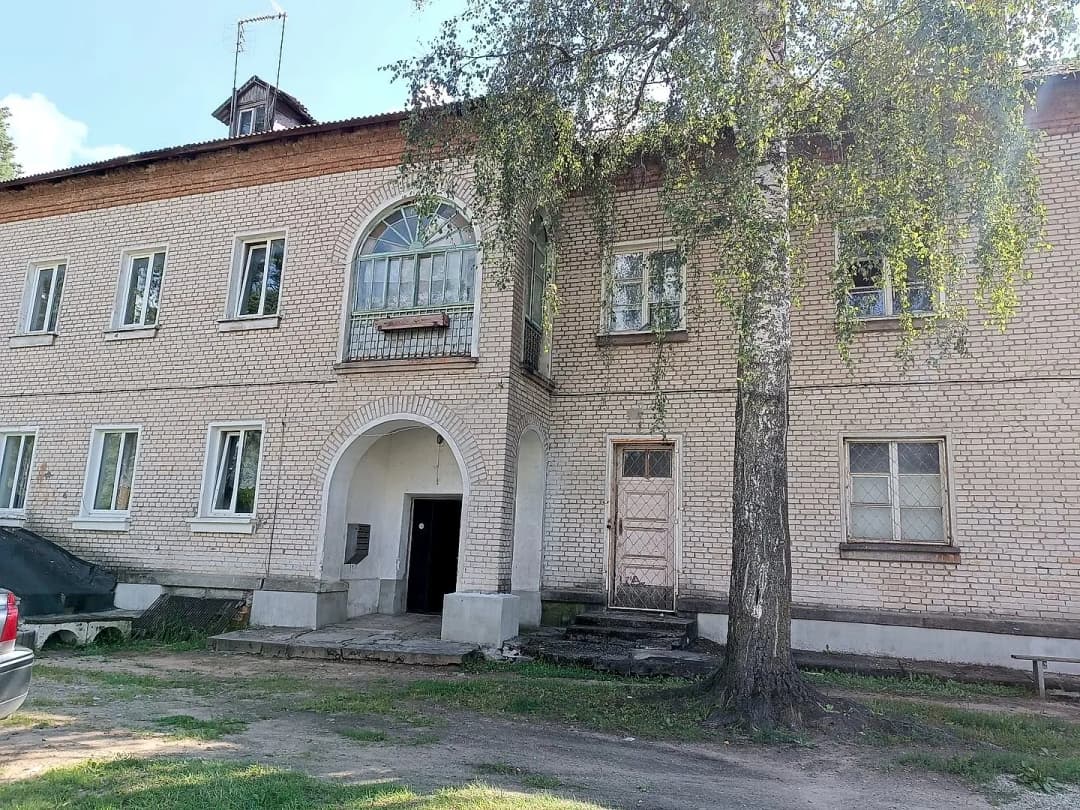 Priežu 9, Auru pagasts
