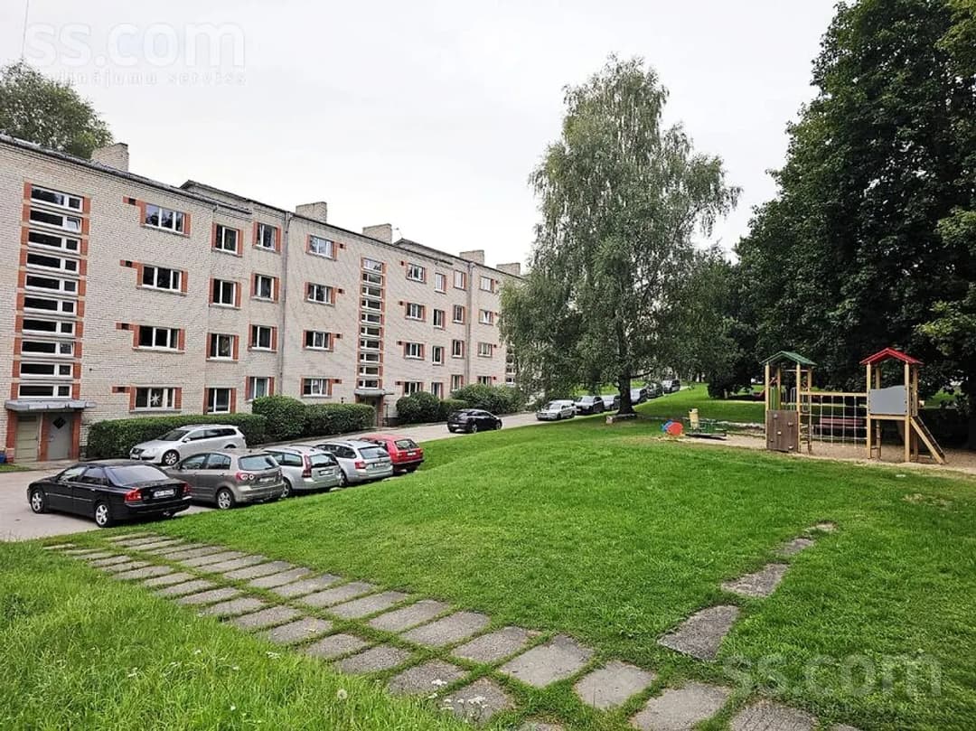 Divistabu dzīvoklis — Strēlnieku 39