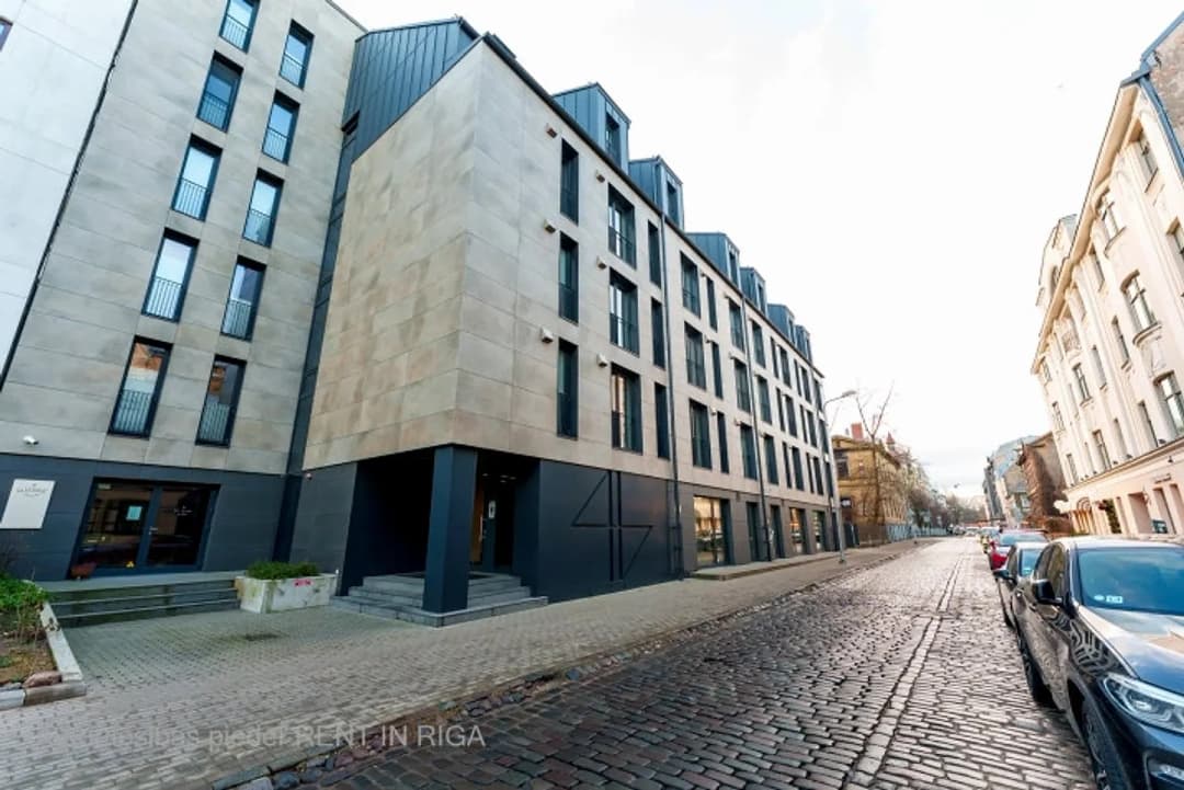 Pārdošana moderns studio tipa dzīvoklis Klusajā centrā! Klusais centrs ir iemīlēta