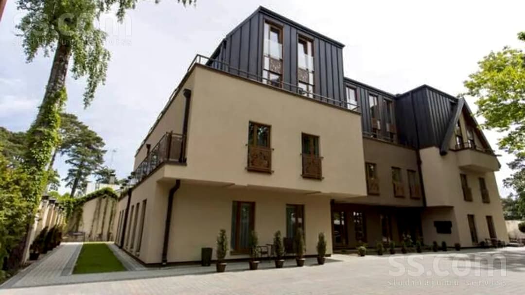 Trīsistabu dzīvoklis — Jomas 19