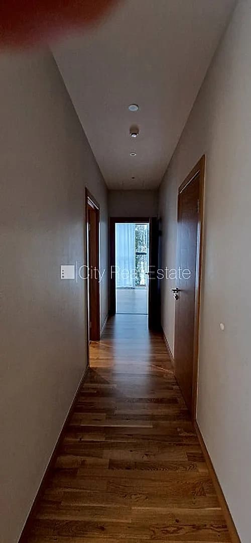 Jaunceltne, viena kvadrātmetra apsaimniekošanas maksa mēnesī 1,36 EUR, zaļā teritorija, — vēl bildes