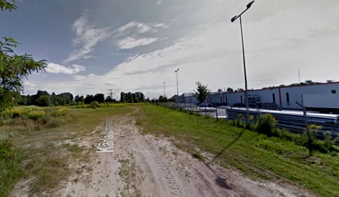 Zemes gabals Pie Kārļa Ulmaņa gatves. + Zemes gabals 5374 m2 platībā Jauktas centra apbūves — bilde 4