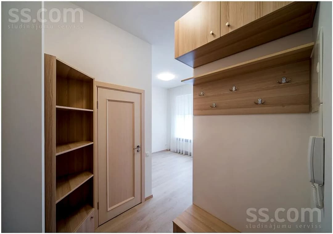 Vienistabas dzīvoklis — Valmieras 28 — vēl bildes