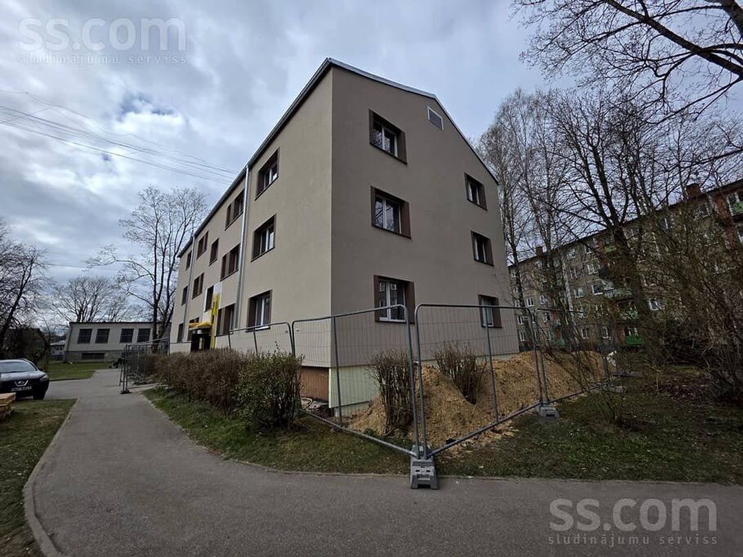 Divistabu dzīvoklis — Skrudalienas 4