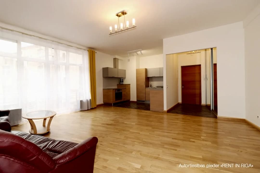 Tiek izīrēts mājīgs 2-istabu dzīvoklis jaunā projektā Klīversalā. Dzīvoklis atrodas — bilde 3