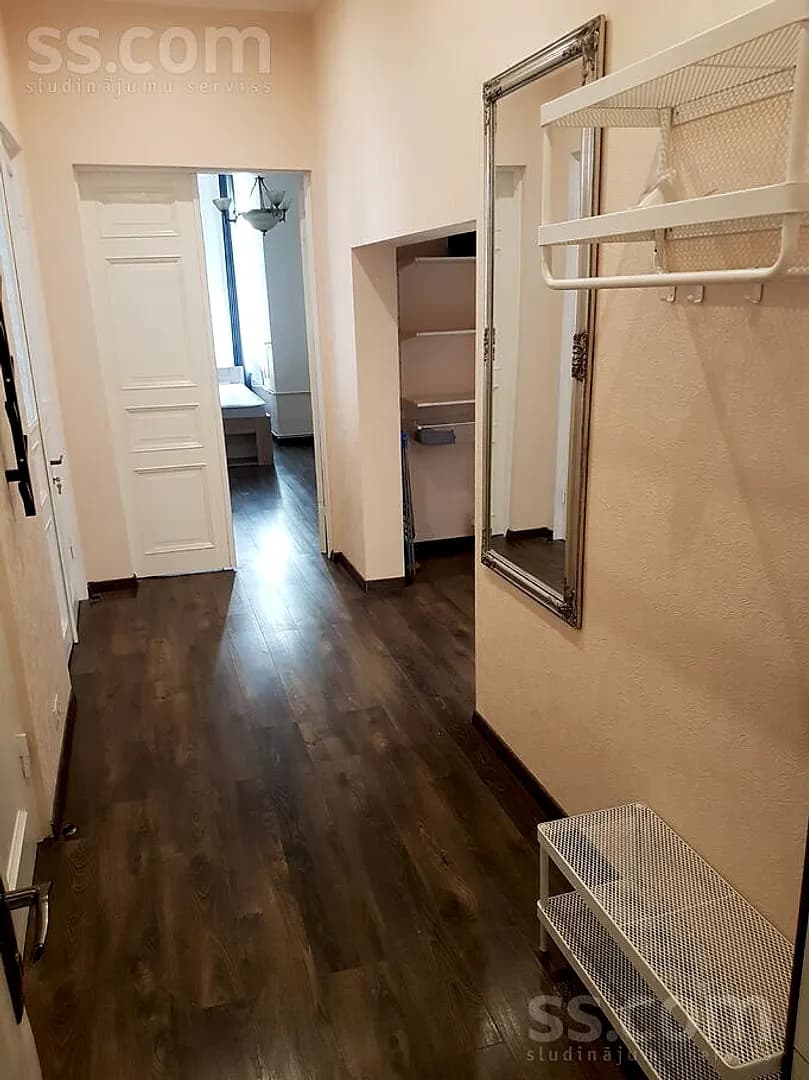 4 istabu dzīvoklis — Brīvības 110 — vēl bildes