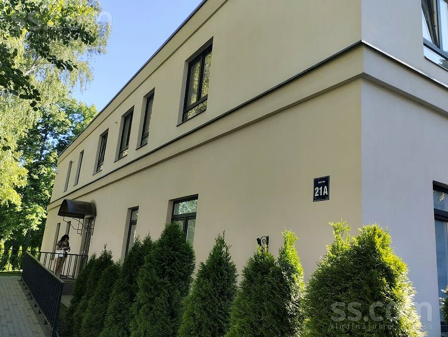 5 istabu dzīvoklis — Juglas 21a — bilde 2