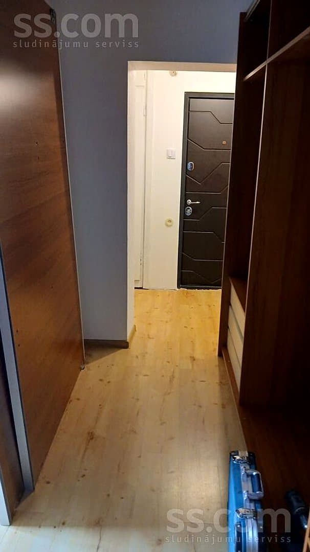 4 istabu dzīvoklis — Salnas 5