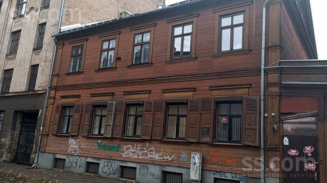 Vienistabas dzīvoklis — Artilērijas 21