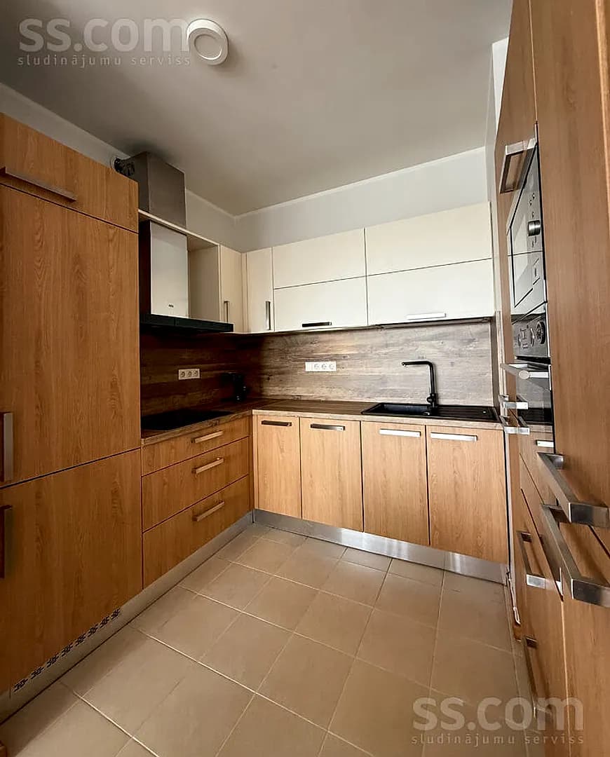 Divistabu dzīvoklis — Skanstes 29a — vēl bildes