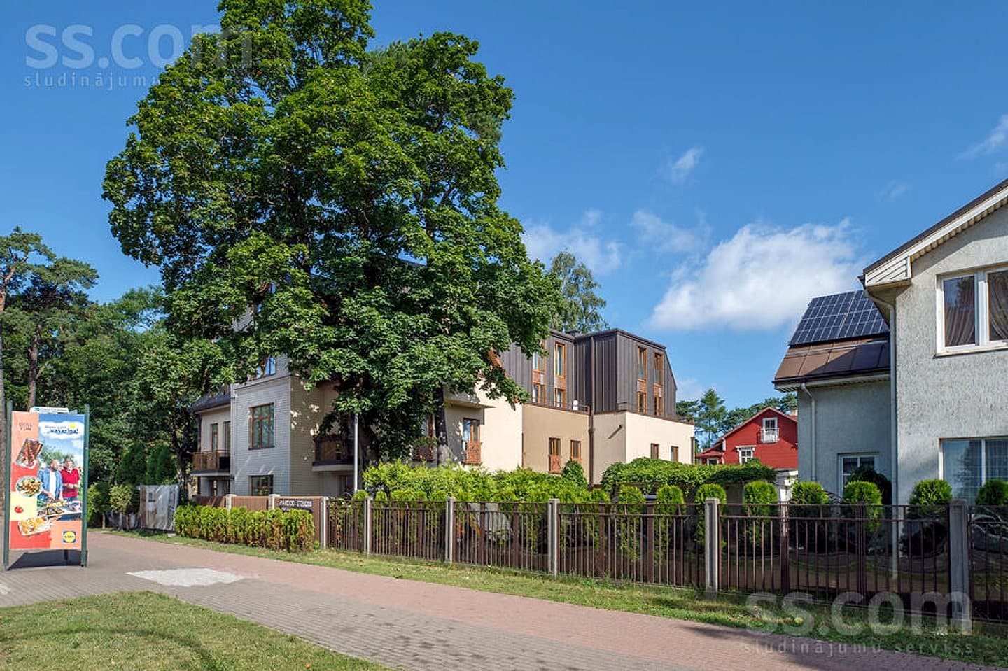 Divistabu dzīvoklis — Jomas 19