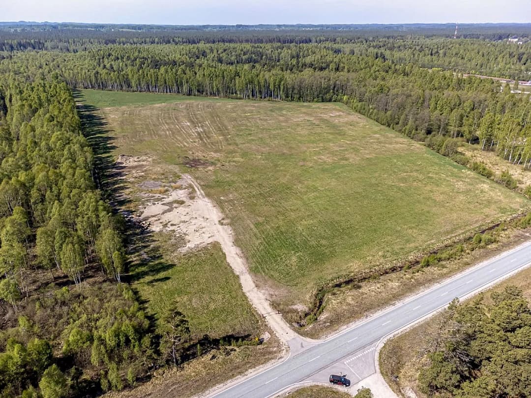 Pārdod gruntsgabalu, kas paredzēts privatai apbūvei, Plieņciemā, 300 m no jūras. Zemes — bilde 4
