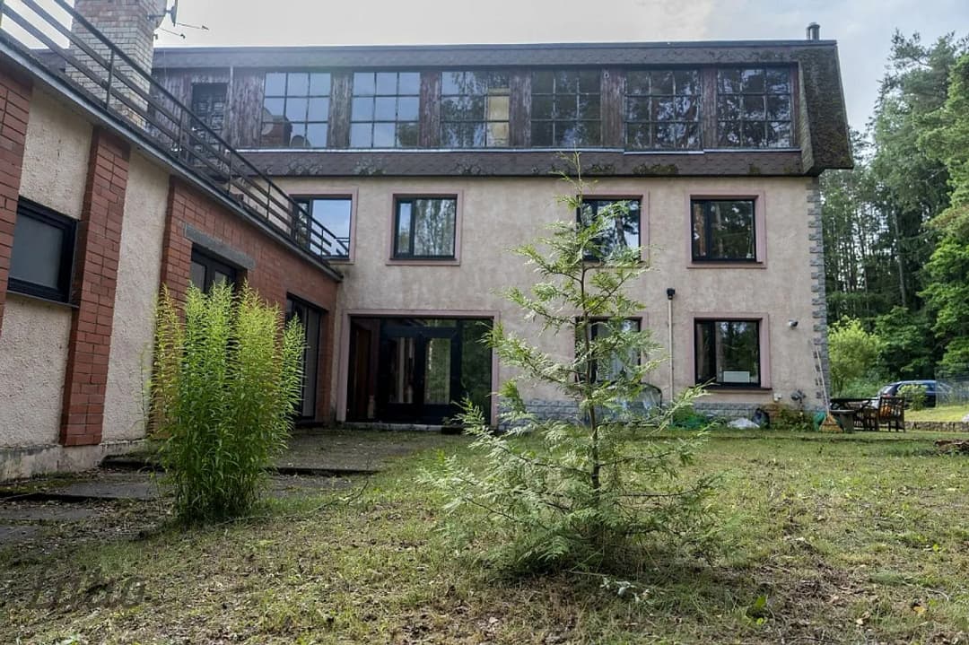 Pārdod īpašumu meža ielokā, pašā Daugavas krastā ar savu upes līci laivas piestātnei. — bilde 2