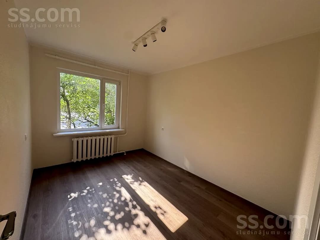 Divistabu dzīvoklis — Latgales 259 k1