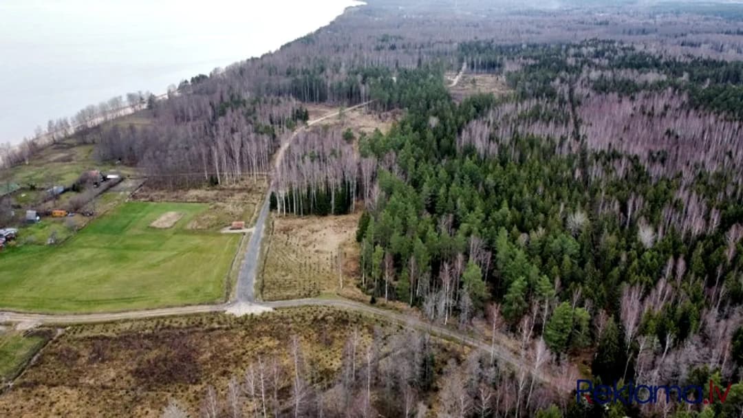 Piedāvājumā 3.24 ha liels zemes gabals Vidzemes jūrmalā 300 m no jūras. Īpašums atrodas — bilde 4