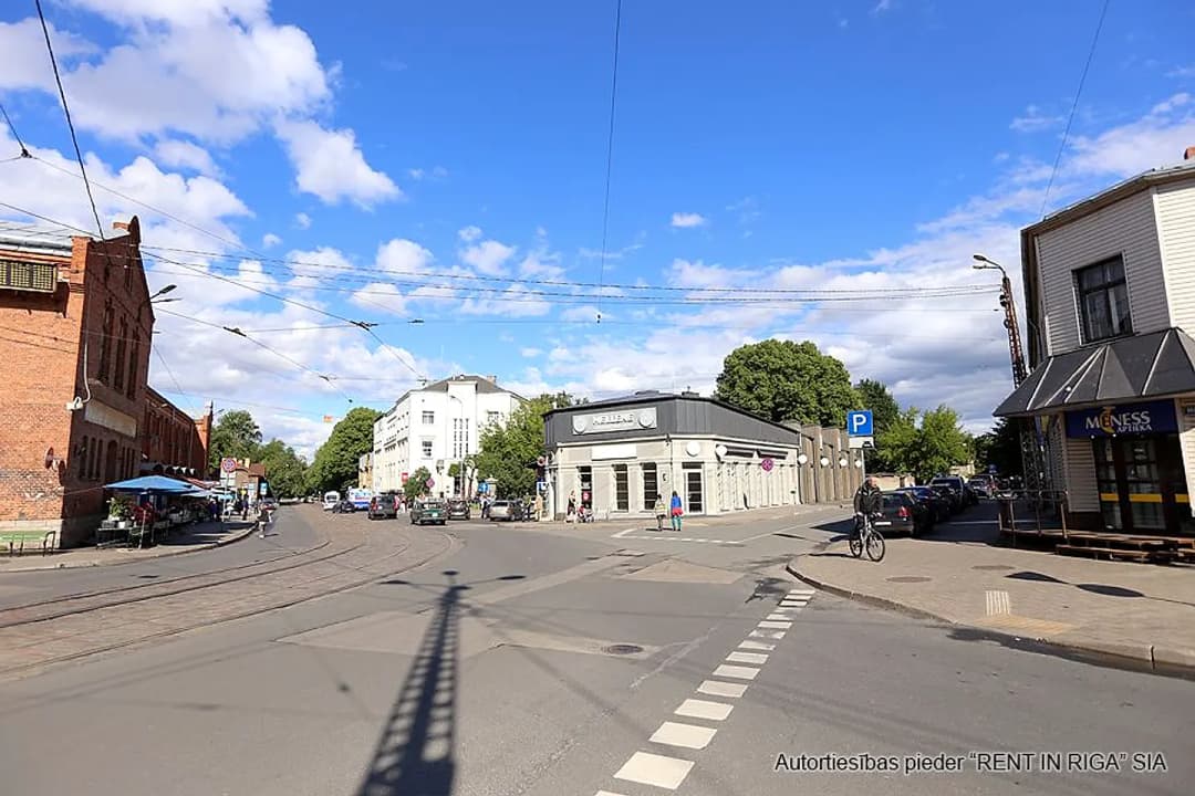 Mazā Nometņu 27, Āgenskalns