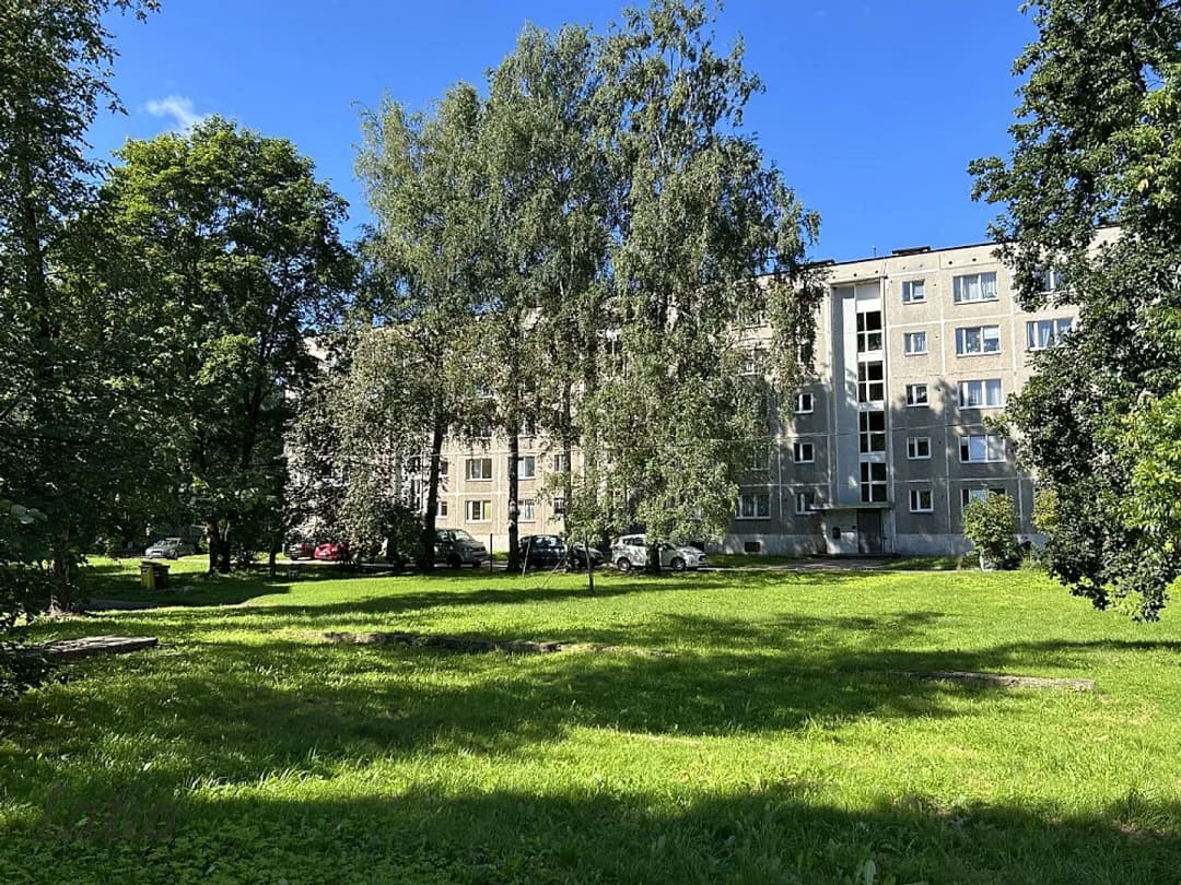 Pardod zemes gabalu daudzdzīvokļu nama būvei