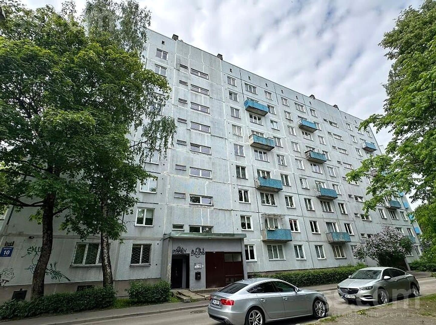Trīsistabu dzīvoklis — Rigondas g. 10
