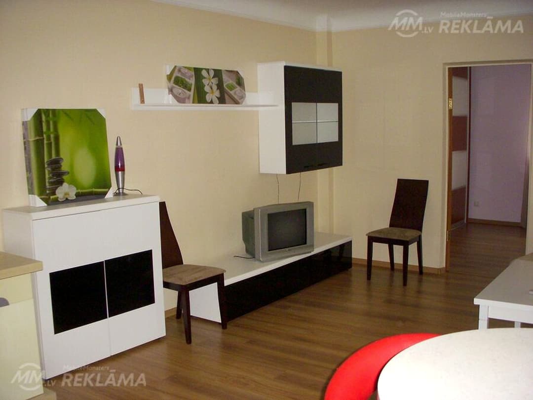 Dzīvoklis Jūrmalā, Kauguros, 48 м², 2 ist., 1 stāvs. — bilde 2