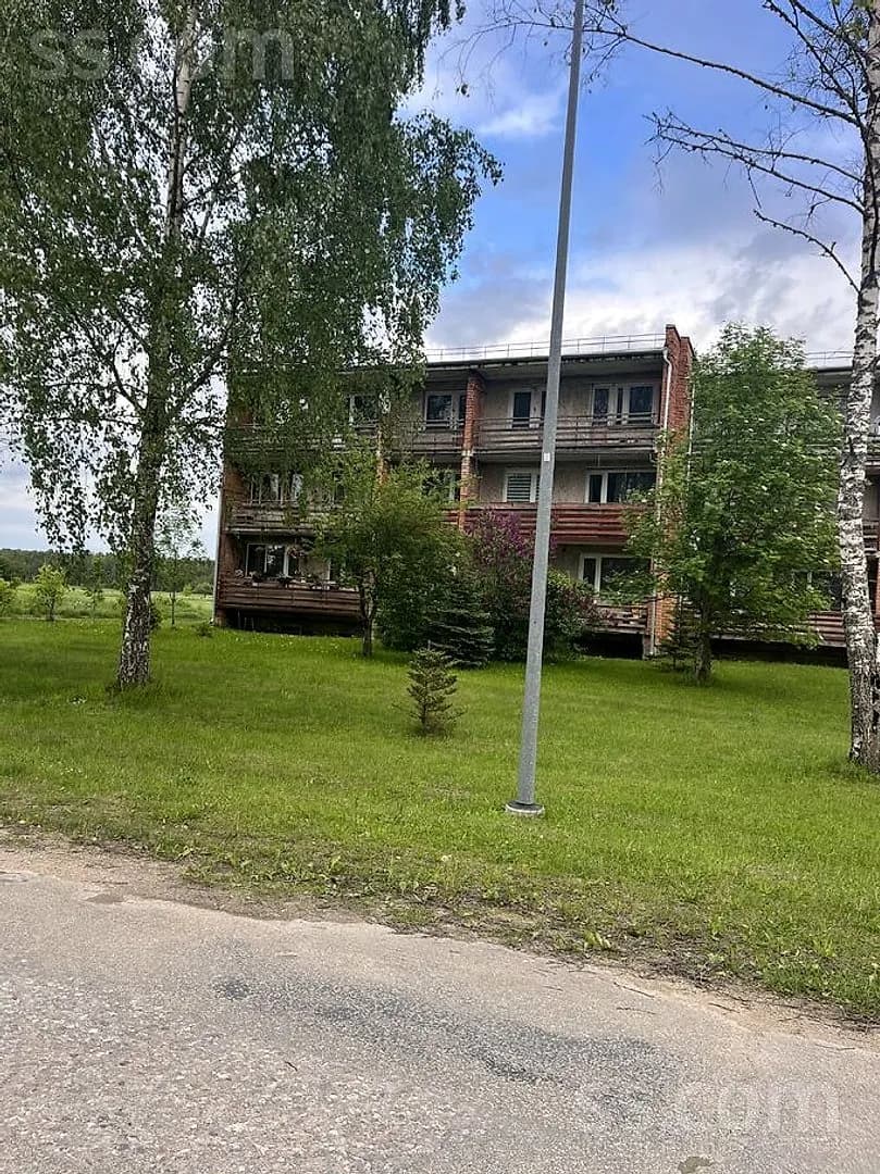 Trīsistabu dzīvoklis — Jauna iela 8