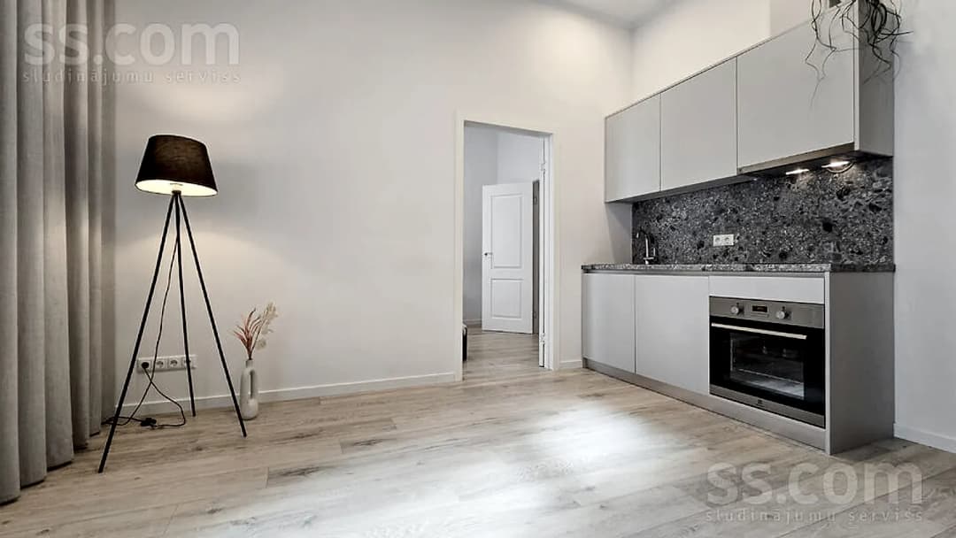 Divistabu dzīvoklis — Pulkv. Brieža 10 — bilde 3