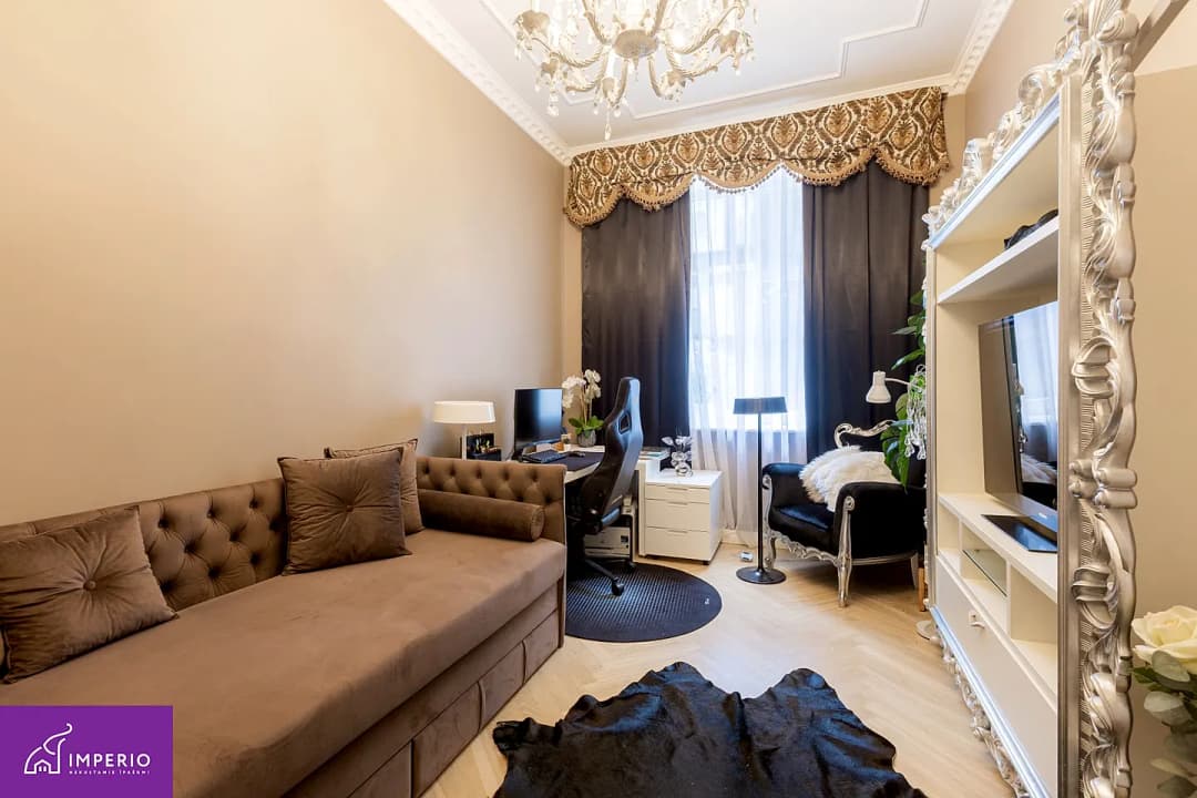 5-ist. Dzīvoklis, 200㎡ - Rīga, Centrs