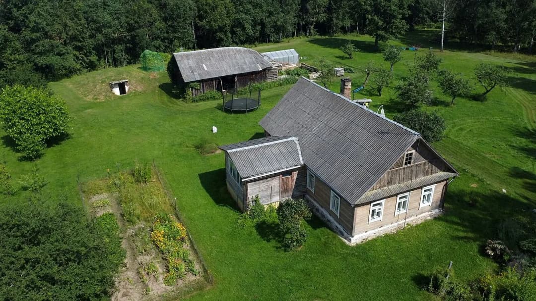2-ist. Māja, 90㎡ - Indras pagasts, Baltā