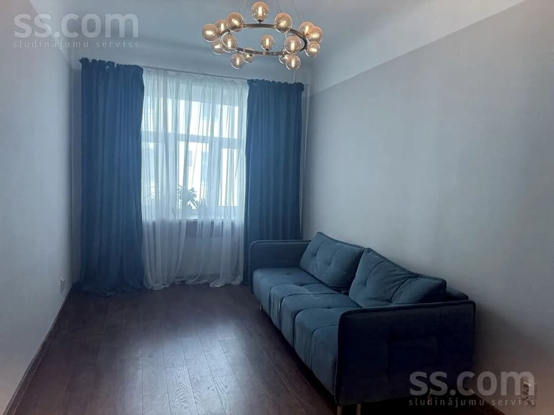 Trīsistabu dzīvoklis — Stabu 48 — bilde 2