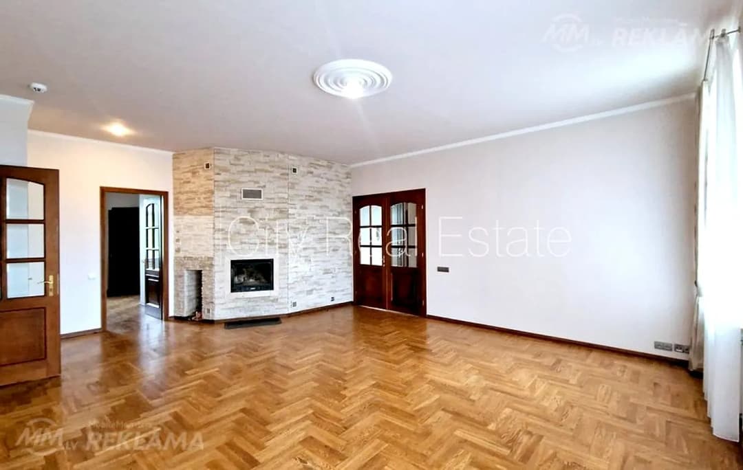 Dzīvoklis Rīgā, Centrā, 160 м², 5 ist., 6 stāvs — bilde 2