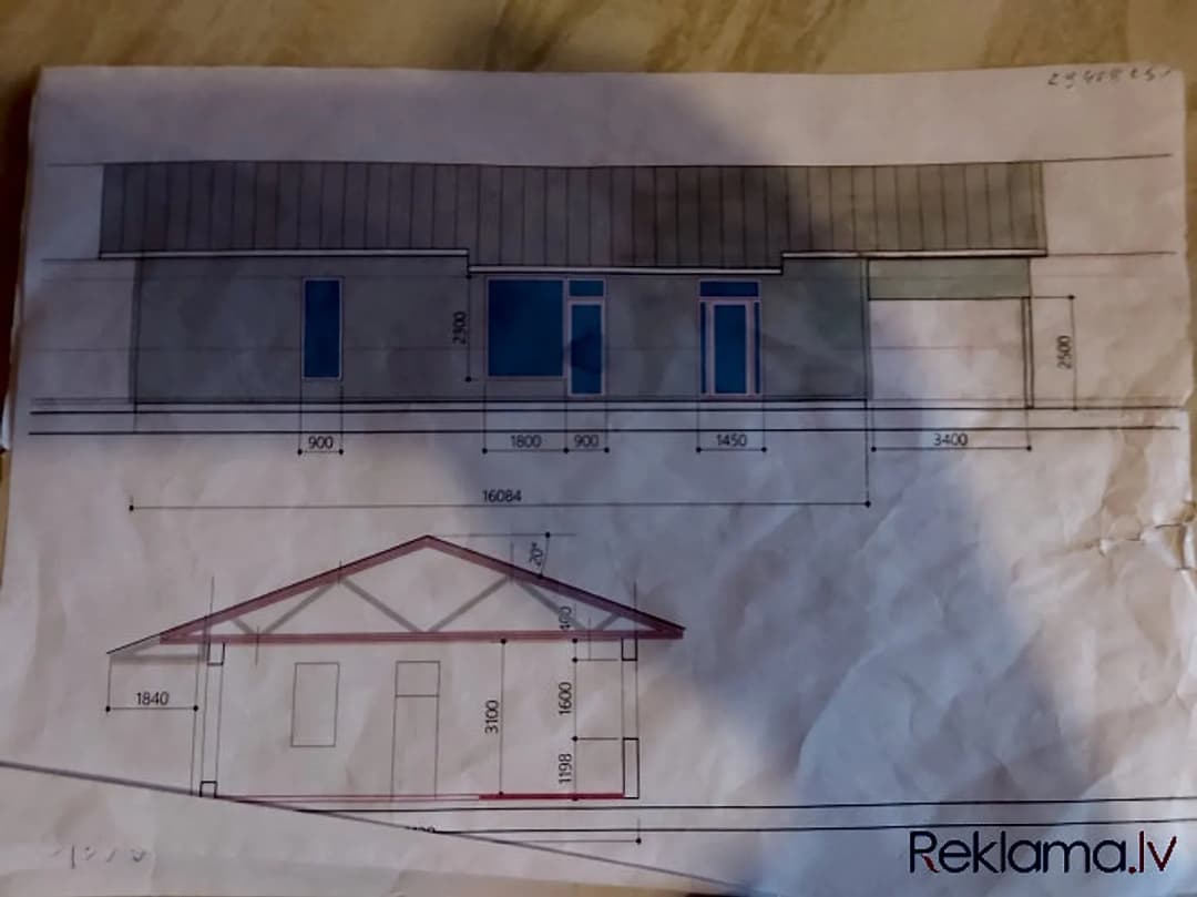 Pārdod nepabeigtu vienstāvu privātmāju Jelgavā. Pārdošanā nepabeigta vienstāvu — vēl bildes