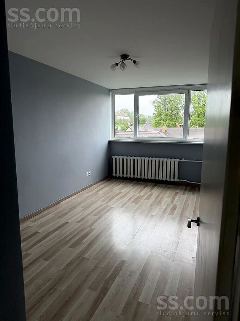 Divistabu dzīvoklis — Leona Paegles iela 11 — bilde 3