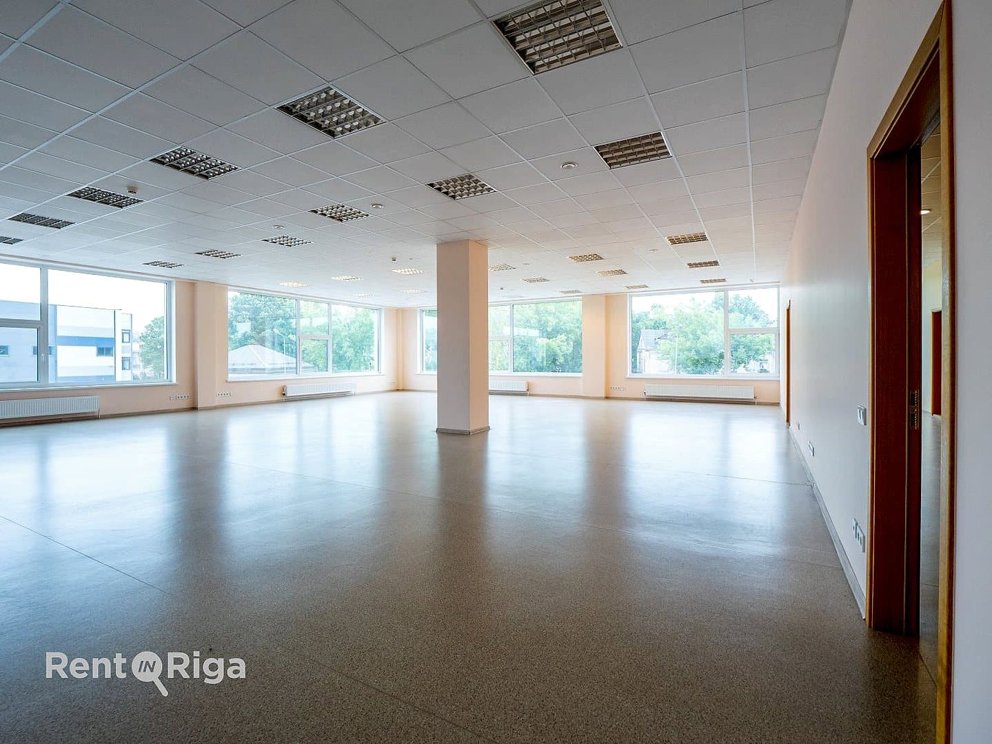 Daugavgrīvas 77, Ilģuciems — bilde 2