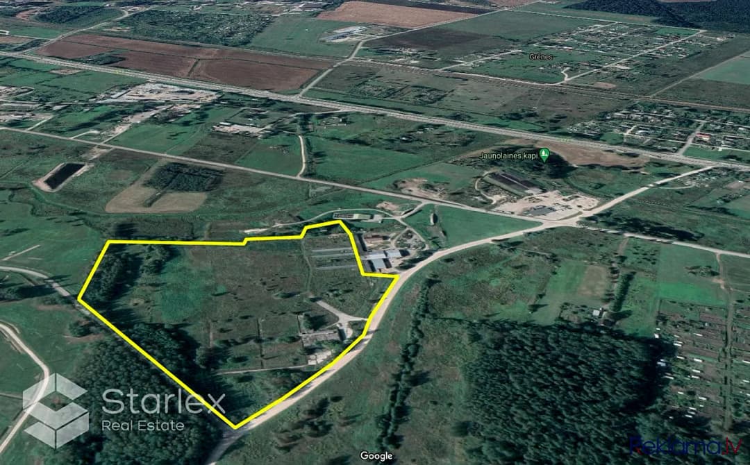 Iznomā biroju divos līmeņos ar plašu privāto terasi Mārupē. Kopēja platība 482 m2 Birojs — vēl bildes