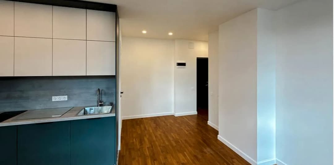 Bruņinieku 121, Centrs — vēl bildes