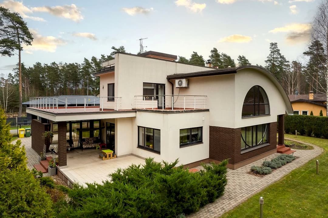 5-ist. Māja, 478㎡ - Ropažu novads