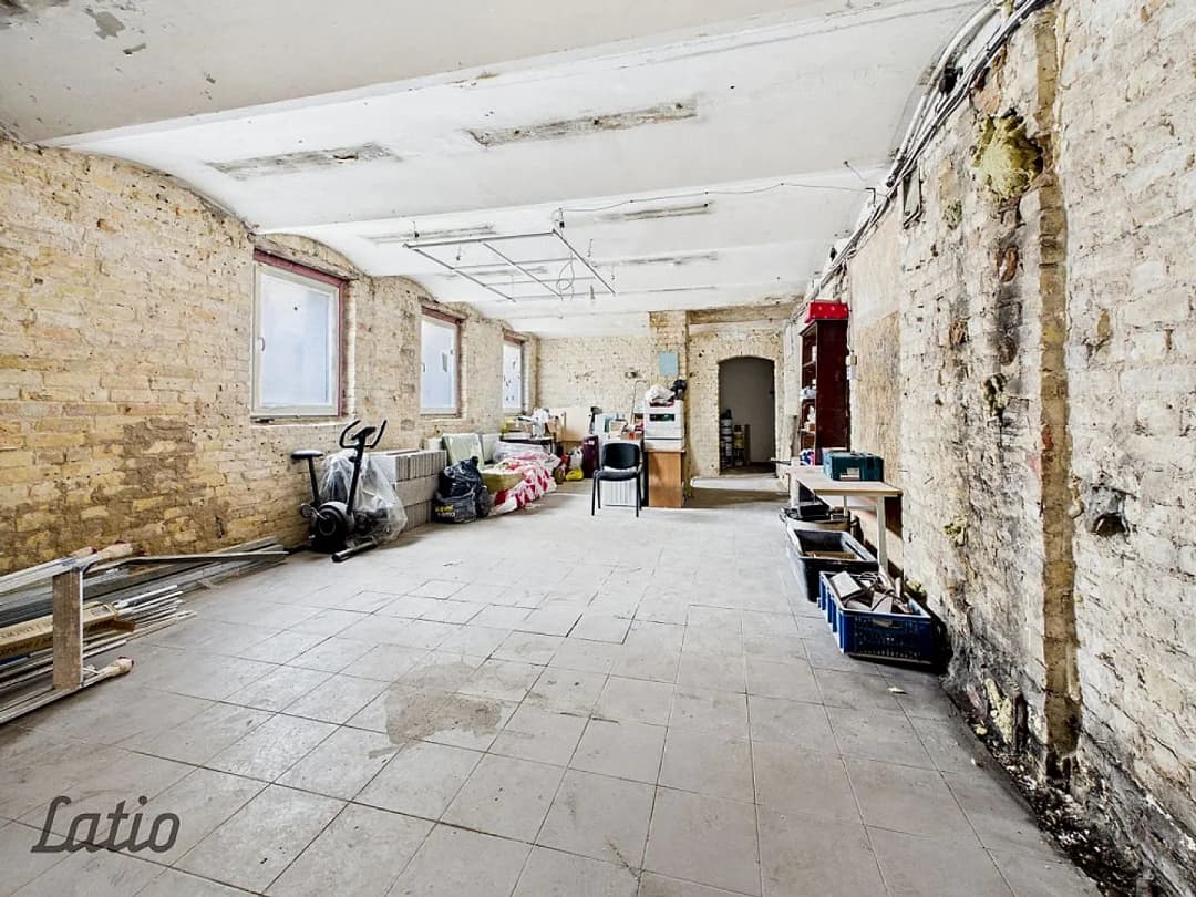 Studio dzīvoklis Rīgas centrā ar potenciālu komercdarbībai.
Pārdod perspektīvu studio — bilde 3
