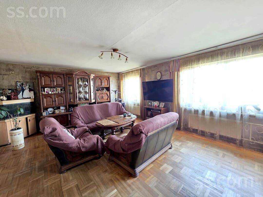 4 istabu dzīvoklis — Pūces 53 — bilde 2
